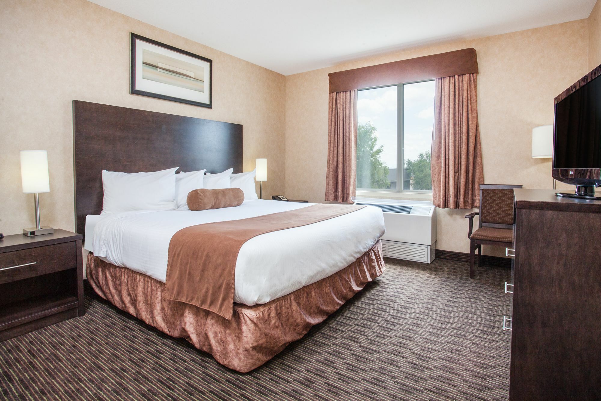 Ramada By Wyndham Estevan Esterno foto